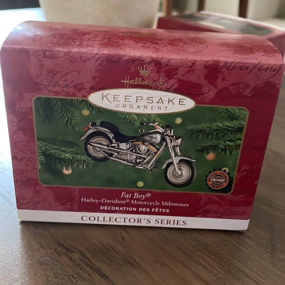 Hallmark Keepsake Christmas Ornament Harley Davidson Fat Boy 2000 2nd in Series - Picture 1 of 8